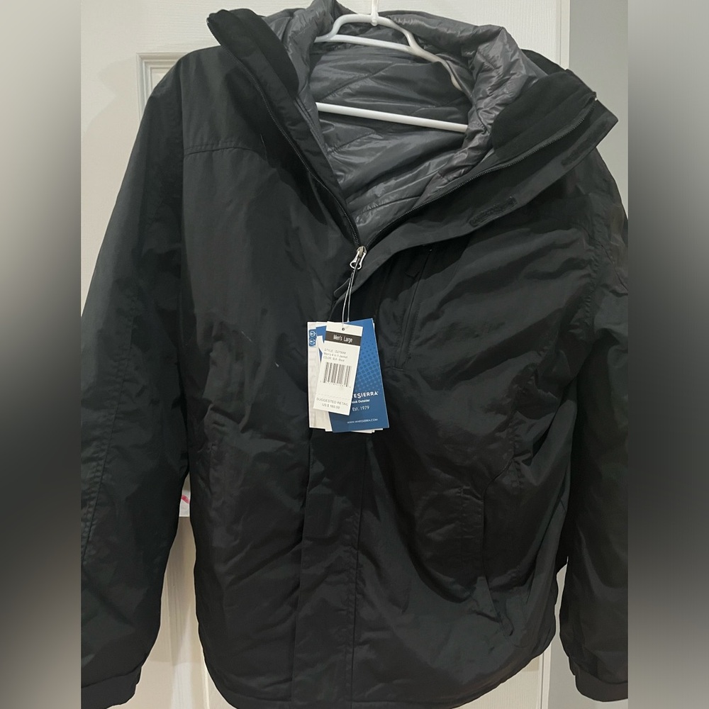 Men’s New with tags white Sierra parka smoke free home four in one jacket